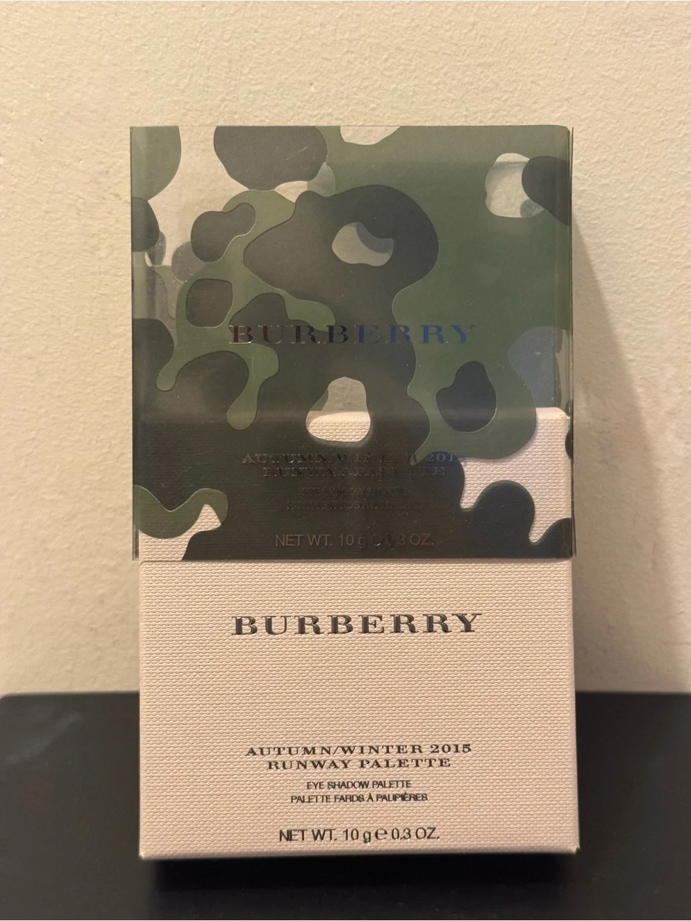 NIB Burberry Runway Palette Autumn/Winter 2015 Eyeshadow Camouflage LE UNOPENED
